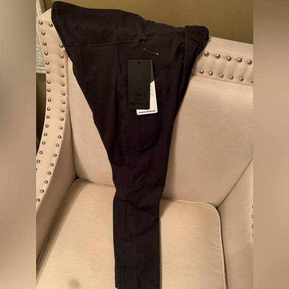 Sold - Picture 2 of 8